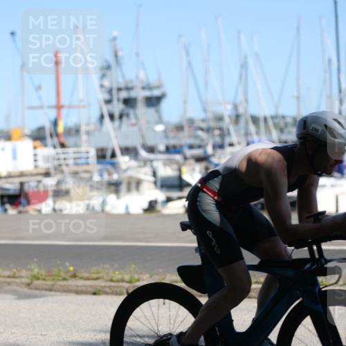 17.08.2025 - KN Förde Triathlon 2025 Yannick Fuchs http://msf.ph/oto/8624690 17.08.2025 11:34:55 Radfahren 271, 284, 295, 296, 349, 353, 362, 372, 619, 633, 642, 643, 303, 328, 354 meine-sportfotos.de