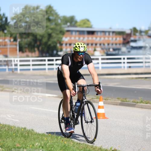 17.08.2025 - KN Förde Triathlon 2025 Yannick Fuchs http://msf.ph/oto/8624737 17.08.2025 11:35:29 Radfahren 288, 308, 323, 356, 370, 373, 614, 629, 374, 601 meine-sportfotos.de