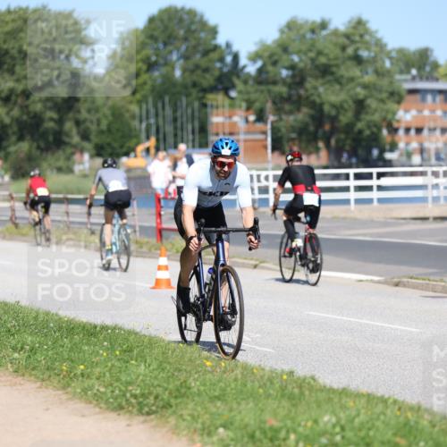 17.08.2025 - KN Förde Triathlon 2025 Yannick Fuchs http://msf.ph/oto/8624759 17.08.2025 11:35:43 Radfahren 307, 310, 330, 380, 384, 609, 288, 308, 370, 373, 614, 629 meine-sportfotos.de