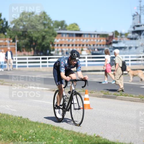 17.08.2025 - KN Förde Triathlon 2025 Yannick Fuchs http://msf.ph/oto/8624768 17.08.2025 11:35:49 Radfahren 330, 384, 307, 310, 380, 609 meine-sportfotos.de