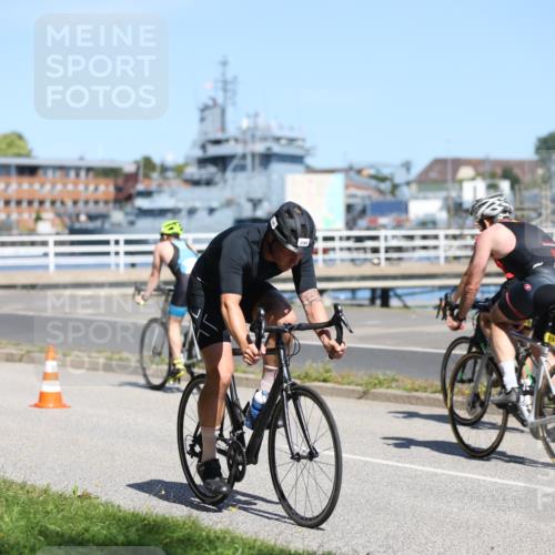 17.08.2025 - KN Förde Triathlon 2025 Yannick Fuchs http://msf.ph/oto/8624834 17.08.2025 11:36:33 Radfahren 295, 297, 353, 354, 618, 623, 643, 285, 303, 351, 618, 621, 622 meine-sportfotos.de