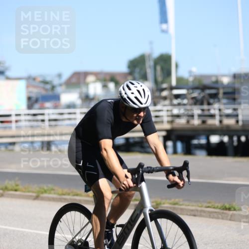 17.08.2025 - KN Förde Triathlon 2025 Yannick Fuchs http://msf.ph/oto/8624839 17.08.2025 11:36:34 Radfahren 295, 297, 353, 354, 623, 625, 643, 285, 303, 351, 618, 621, 622, 643 meine-sportfotos.de