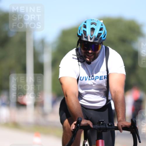 17.08.2025 - KN Förde Triathlon 2025 Yannick Fuchs http://msf.ph/oto/8624874 17.08.2025 11:37:07 Radfahren 310, 345, 610, 626, 627, 629, 282, 294, 345, 617, 626 meine-sportfotos.de