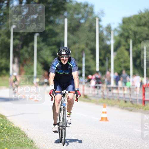 17.08.2025 - KN Förde Triathlon 2025 Yannick Fuchs http://msf.ph/oto/8624893 17.08.2025 11:37:21 Radfahren 373, 377, 380, 609, 614, 615, 310, 629 meine-sportfotos.de