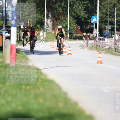 17.08.2025 - KN Förde Triathlon 2025 Yannick Fuchs http://msf.ph/oto/8624897 17.08.2025 11:37:23 Radfahren 332, 373, 377, 380, 609, 614, 615, 310, 373, 615, 629 meine-sportfotos.de