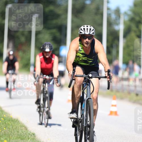 17.08.2025 - KN Förde Triathlon 2025 Yannick Fuchs http://msf.ph/oto/8624898 17.08.2025 11:37:28 Radfahren 308, 332, 368, 377, 380, 606, 614, 373, 609, 615 meine-sportfotos.de