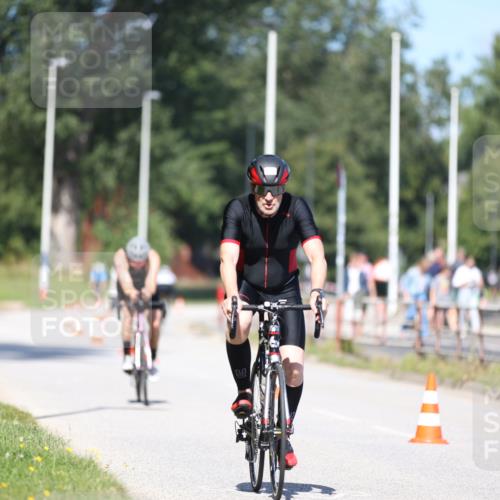17.08.2025 - KN Förde Triathlon 2025 Yannick Fuchs http://msf.ph/oto/8624906 17.08.2025 11:37:31 Radfahren 308, 332, 368, 380, 606, 614, 377, 609 meine-sportfotos.de