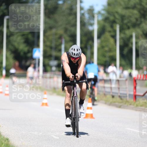 17.08.2025 - KN Förde Triathlon 2025 Yannick Fuchs http://msf.ph/oto/8624909 17.08.2025 11:37:33 Radfahren 308, 332, 368, 606, 614, 636, 377, 380, 614 meine-sportfotos.de