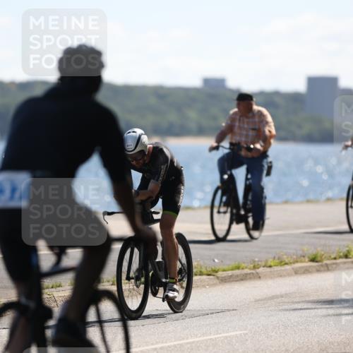 17.08.2025 - KN Förde Triathlon 2025 Yannick Fuchs http://msf.ph/oto/8624941 17.08.2025 11:40:06 Radfahren 299, 337, 603, 611, 631, 321, 603 meine-sportfotos.de