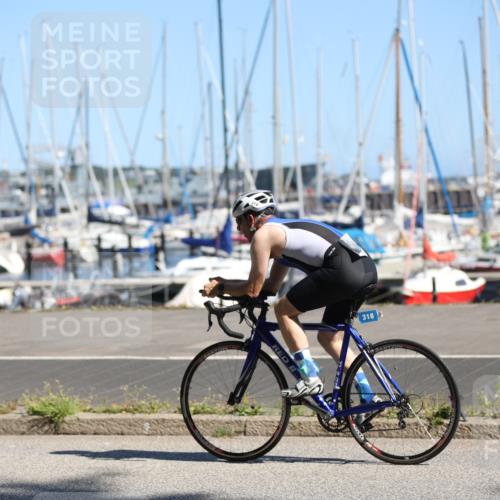 17.08.2025 - KN Förde Triathlon 2025 Yannick Fuchs http://msf.ph/oto/8624991 17.08.2025 11:40:58 Radfahren 318, 346, 390, 602, 634, 318, 358 meine-sportfotos.de