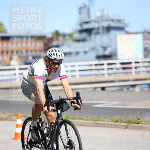 17.08.2025 - KN Förde Triathlon 2025 Yannick Fuchs http://msf.ph/oto/8625013 17.08.2025 11:41:17 Radfahren 279, 324, 604, 628, 387 meine-sportfotos.de