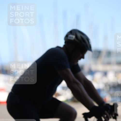 17.08.2025 - KN Förde Triathlon 2025 Yannick Fuchs http://msf.ph/oto/8625020 17.08.2025 11:41:21 Radfahren 279, 324, 604, 628, 279 meine-sportfotos.de
