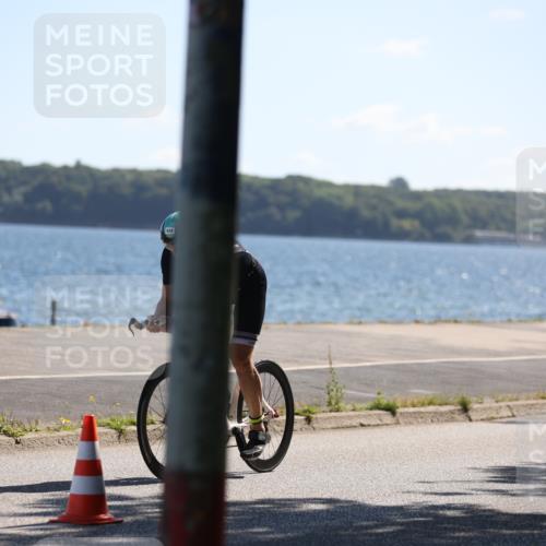 17.08.2025 - KN Förde Triathlon 2025 Yannick Fuchs http://msf.ph/oto/8625060 17.08.2025 11:42:20 Radfahren 302, 316, 364, 385, 632, 302, 321, 327, 605 meine-sportfotos.de