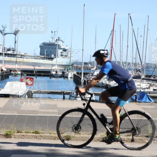 17.08.2025 - KN Förde Triathlon 2025 Yannick Fuchs http://msf.ph/oto/8625076 17.08.2025 11:42:36 Radfahren 318, 325, 343, 387, 390, 602, 343, 385 meine-sportfotos.de