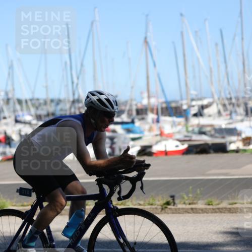 17.08.2025 - KN Förde Triathlon 2025 Yannick Fuchs http://msf.ph/oto/8625083 17.08.2025 11:42:40 Radfahren 318, 387, 390, 602, 634, 642, 325, 343 meine-sportfotos.de