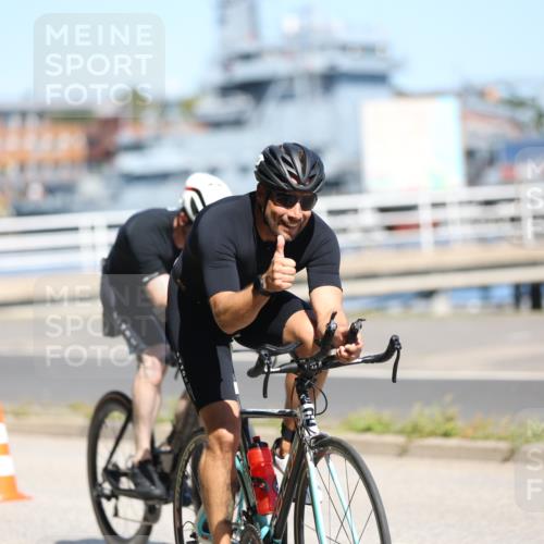 17.08.2025 - KN Förde Triathlon 2025 Yannick Fuchs http://msf.ph/oto/8625084 17.08.2025 11:42:42 Radfahren 318, 387, 390, 602, 634, 642, 325, 343 meine-sportfotos.de