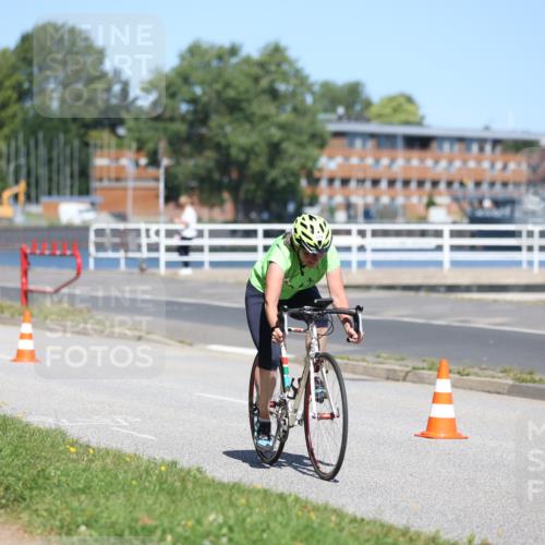 17.08.2025 - KN Förde Triathlon 2025 Yannick Fuchs http://msf.ph/oto/8625095 17.08.2025 11:42:46 Radfahren 379, 387, 390, 602, 634, 642, 318, 387, 390 meine-sportfotos.de