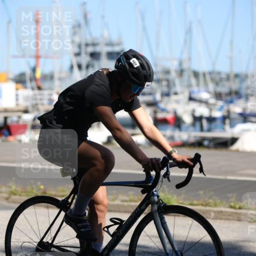 17.08.2025 - KN Förde Triathlon 2025 Yannick Fuchs http://msf.ph/oto/8625111 17.08.2025 11:43:09 Radfahren 344, 604, 641, 293, 324 meine-sportfotos.de
