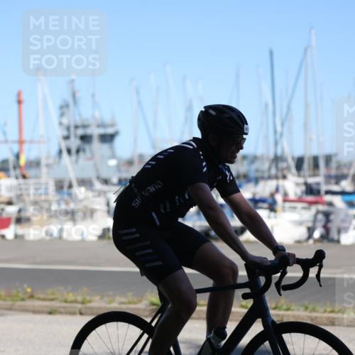 17.08.2025 - KN Förde Triathlon 2025 Yannick Fuchs http://msf.ph/oto/8625228 17.08.2025 11:45:32 Radfahren 348, 354, 360, 362, 613, 635, 638 meine-sportfotos.de