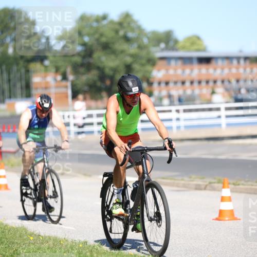 17.08.2025 - KN Förde Triathlon 2025 Yannick Fuchs http://msf.ph/oto/8625236 17.08.2025 11:45:39 Radfahren 348, 353, 360, 362, 635, 354, 613, 638 meine-sportfotos.de
