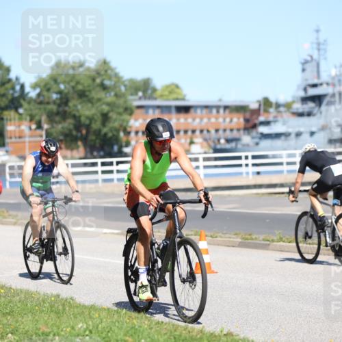17.08.2025 - KN Förde Triathlon 2025 Yannick Fuchs http://msf.ph/oto/8625237 17.08.2025 11:45:39 Radfahren 348, 353, 360, 362, 635, 354, 613, 638 meine-sportfotos.de