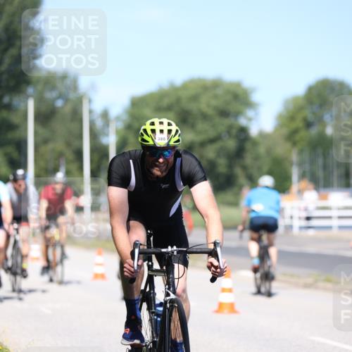 17.08.2025 - KN Förde Triathlon 2025 Yannick Fuchs http://msf.ph/oto/8625268 17.08.2025 11:46:06 Radfahren 326, 328, 329, 350, 363, 371, 609, 311, 372, 619 meine-sportfotos.de