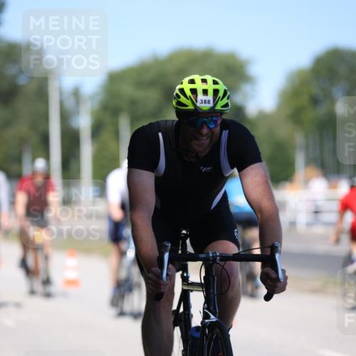 17.08.2025 - KN Förde Triathlon 2025 Yannick Fuchs http://msf.ph/oto/8625269 17.08.2025 11:46:06 Radfahren 326, 328, 329, 350, 363, 371, 609, 311, 372, 619 meine-sportfotos.de