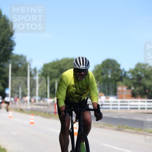 17.08.2025 - KN Förde Triathlon 2025 Yannick Fuchs http://msf.ph/oto/8625309 17.08.2025 11:47:15 Radfahren 365, 622, 623, 610, 622 meine-sportfotos.de