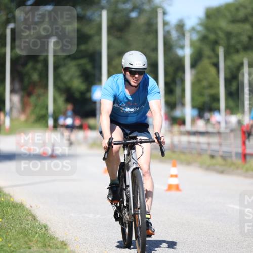 17.08.2025 - KN Förde Triathlon 2025 Yannick Fuchs http://msf.ph/oto/8625335 17.08.2025 11:47:43 Radfahren 361, 372, 601, 609, 619, 626, 636, 353, 382, 624 meine-sportfotos.de