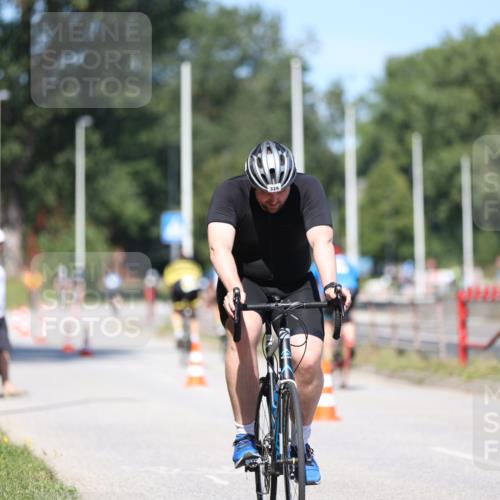 17.08.2025 - KN Förde Triathlon 2025 Yannick Fuchs http://msf.ph/oto/8625354 17.08.2025 11:47:55 Radfahren 326, 352, 609, 627, 361, 372, 601, 609, 626, 636 meine-sportfotos.de