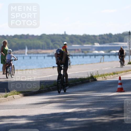 17.08.2025 - KN Förde Triathlon 2025 Yannick Fuchs http://msf.ph/oto/8625360 17.08.2025 12:42:06 Radfahren 408 meine-sportfotos.de