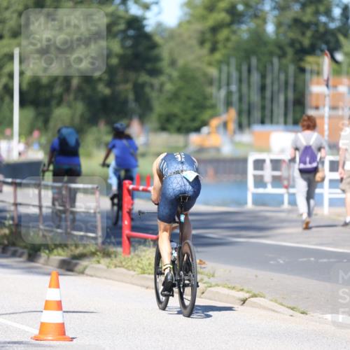 17.08.2025 - KN Förde Triathlon 2025 Yannick Fuchs http://msf.ph/oto/8625381 17.08.2025 12:42:12 Radfahren 408 meine-sportfotos.de
