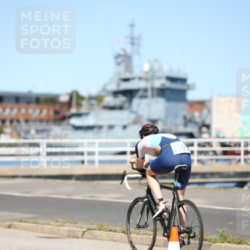 17.08.2025 - KN Förde Triathlon 2025 Yannick Fuchs http://msf.ph/oto/8625423 17.08.2025 12:43:35 Radfahren 402, 408 meine-sportfotos.de