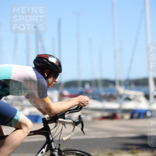 17.08.2025 - KN Förde Triathlon 2025 Yannick Fuchs http://msf.ph/oto/8625453 17.08.2025 12:45:03 Radfahren 398, 402, 418, 418 meine-sportfotos.de
