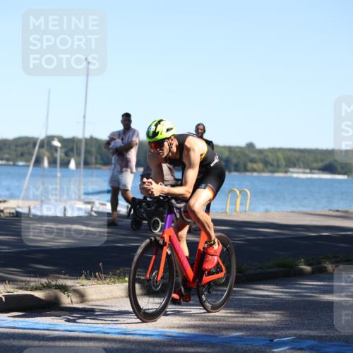 17.08.2025 - KN Förde Triathlon 2025 Yannick Fuchs http://msf.ph/oto/8628084 17.08.2025 14:54:32 Radfahren 5, 9, 10, 16 meine-sportfotos.de