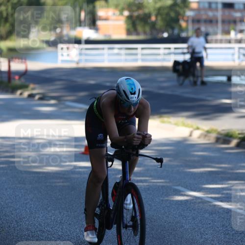 17.08.2025 - KN Förde Triathlon 2025 Yannick Fuchs http://msf.ph/oto/8628156 17.08.2025 15:05:29 Radfahren 20, 25, 36 meine-sportfotos.de