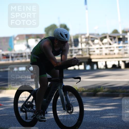 17.08.2025 - KN Förde Triathlon 2025 Yannick Fuchs http://msf.ph/oto/8628248 17.08.2025 15:21:18 Radfahren 14 meine-sportfotos.de