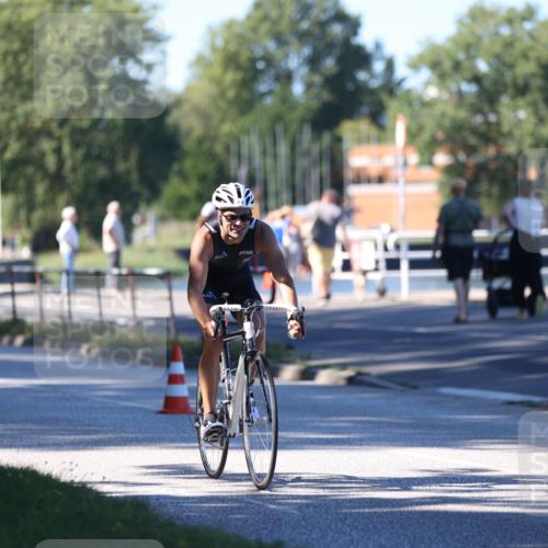 17.08.2025 - KN Förde Triathlon 2025 Yannick Fuchs http://msf.ph/oto/8628288 17.08.2025 15:23:25 Radfahren 4 meine-sportfotos.de
