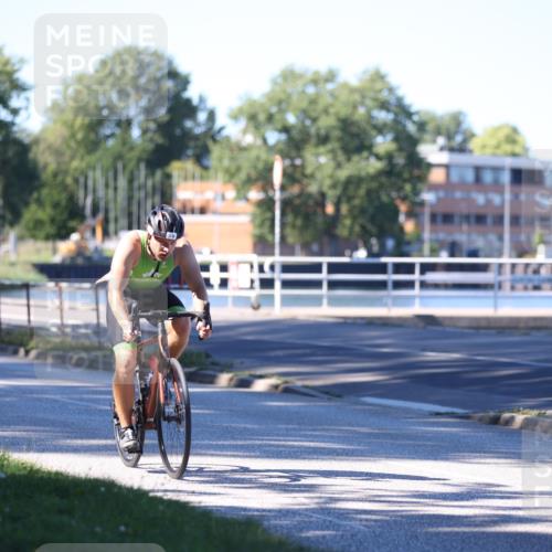 17.08.2025 - KN Förde Triathlon 2025 Yannick Fuchs http://msf.ph/oto/8628308 17.08.2025 15:25:47 Radfahren 3 meine-sportfotos.de