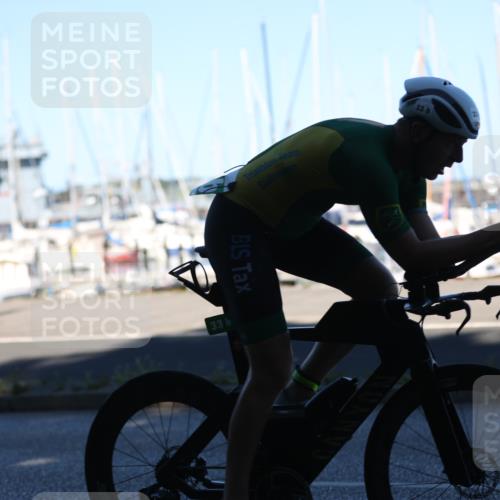 17.08.2025 - KN Förde Triathlon 2025 Yannick Fuchs http://msf.ph/oto/8628321 17.08.2025 15:26:17 Radfahren 13, 31, 33 meine-sportfotos.de