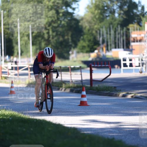 17.08.2025 - KN Förde Triathlon 2025 Yannick Fuchs http://msf.ph/oto/8628341 17.08.2025 15:27:55 Radfahren 31, 35 meine-sportfotos.de