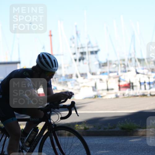 17.08.2025 - KN Förde Triathlon 2025 Yannick Fuchs http://msf.ph/oto/8628356 17.08.2025 15:28:22 Radfahren 32, 22, 24 meine-sportfotos.de