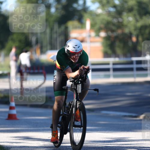 17.08.2025 - KN Förde Triathlon 2025 Yannick Fuchs http://msf.ph/oto/8628361 17.08.2025 15:29:32 Radfahren 35 meine-sportfotos.de