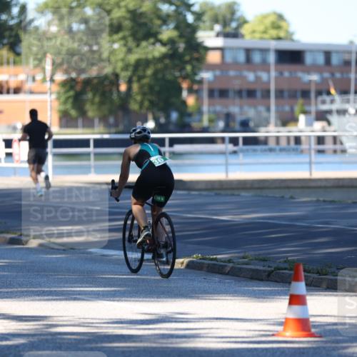 17.08.2025 - KN Förde Triathlon 2025 Yannick Fuchs http://msf.ph/oto/8628384 17.08.2025 15:31:22 Radfahren 36 meine-sportfotos.de
