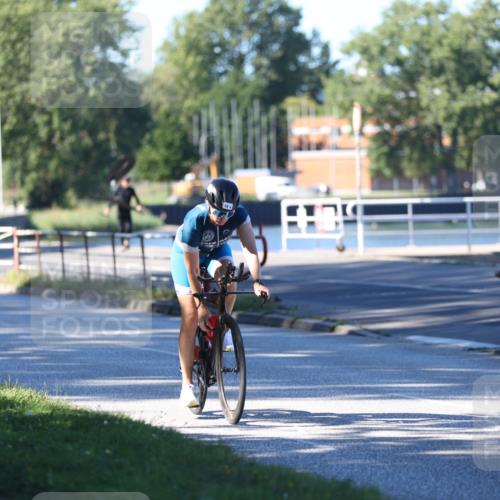 17.08.2025 - KN Förde Triathlon 2025 Yannick Fuchs http://msf.ph/oto/8628387 17.08.2025 15:31:44 Radfahren 18, 27 meine-sportfotos.de