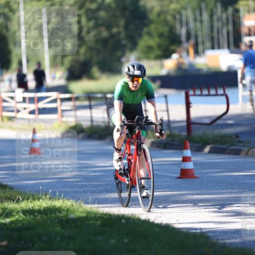 17.08.2025 - KN Förde Triathlon 2025 Yannick Fuchs http://msf.ph/oto/8628399 17.08.2025 15:31:53 Radfahren 30, 18, 27 meine-sportfotos.de