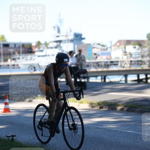 17.08.2025 - KN Förde Triathlon 2025 Yannick Fuchs http://msf.ph/oto/8628436 17.08.2025 15:34:13 Radfahren 21, 28 meine-sportfotos.de
