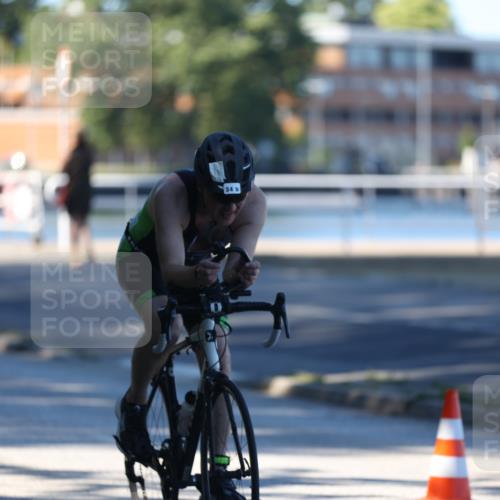 17.08.2025 - KN Förde Triathlon 2025 Yannick Fuchs http://msf.ph/oto/8628474 17.08.2025 15:36:22 Radfahren 34 meine-sportfotos.de