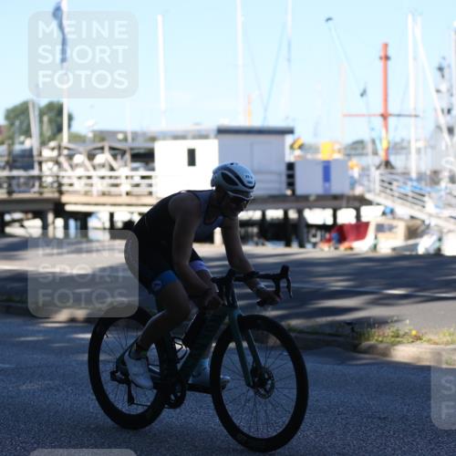 17.08.2025 - KN Förde Triathlon 2025 Yannick Fuchs http://msf.ph/oto/8628496 17.08.2025 15:37:09 Radfahren 25 meine-sportfotos.de