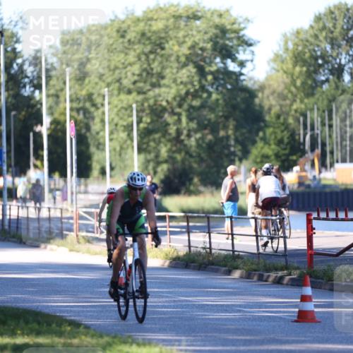 17.08.2025 - KN Förde Triathlon 2025 Yannick Fuchs http://msf.ph/oto/8628499 17.08.2025 15:40:24 Radfahren 19, 16 meine-sportfotos.de
